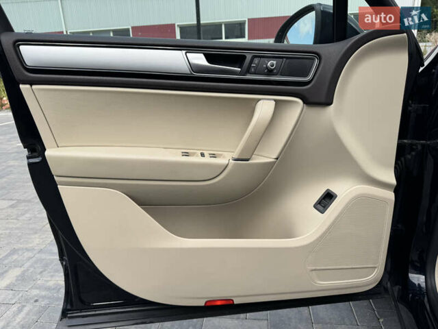 Синий Фольксваген Туарег, объемом двигателя 3 л и пробегом 182 тыс. км за 24900 $, фото 9 на Automoto.ua