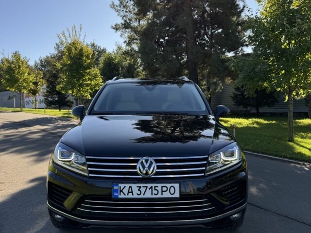 Фольксваген Туарег 2016 в Киеве на Automoto.ua Синий Фольксваген Туарег, объемом двигателя 3 л и пробегом 245 тыс. км за 23000 $, фото 1 на Automoto.ua