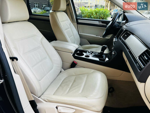 Синий Фольксваген Туарег, объемом двигателя 3 л и пробегом 182 тыс. км за 24900 $, фото 36 на Automoto.ua