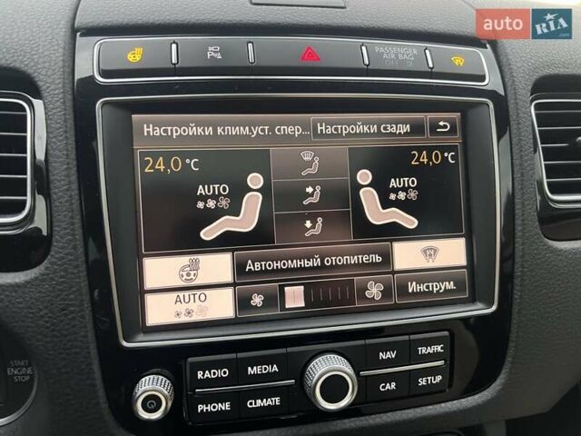 Фольксваген Туарег 2016 в Ровно на Automoto.ua Синий Фольксваген Туарег, объемом двигателя 3 л и пробегом 274 тыс. км за 25900 $, фото 46 на Automoto.ua