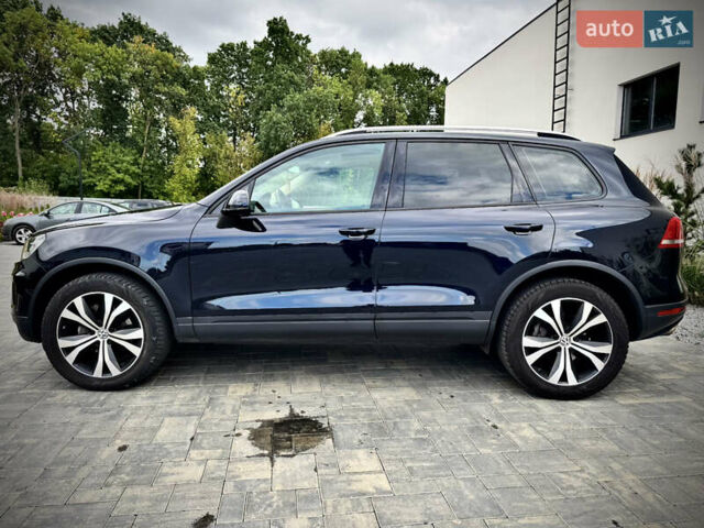 Синий Фольксваген Туарег, объемом двигателя 3 л и пробегом 182 тыс. км за 24900 $, фото 2 на Automoto.ua