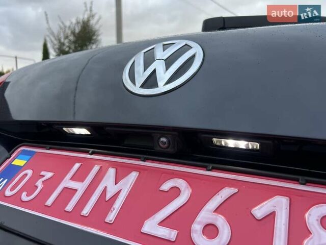 Фольксваген Туарег 2016 в Ровно на Automoto.ua Синий Фольксваген Туарег, объемом двигателя 3 л и пробегом 274 тыс. км за 25900 $, фото 83 на Automoto.ua