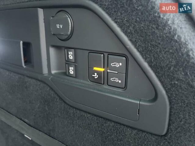 Фольксваген Туарег 2016 в Ровно на Automoto.ua Синий Фольксваген Туарег, объемом двигателя 3 л и пробегом 274 тыс. км за 25900 $, фото 85 на Automoto.ua