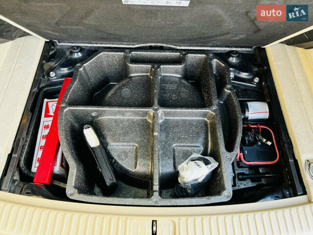 Синий Фольксваген Туарег, объемом двигателя 3 л и пробегом 182 тыс. км за 24900 $, фото 50 на Automoto.ua