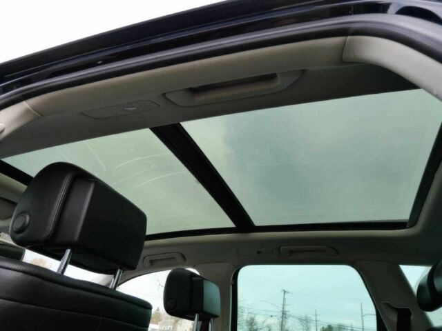 Синий Фольксваген Туарег, объемом двигателя 3 л и пробегом 73 тыс. км за 13000 $, фото 9 на Automoto.ua