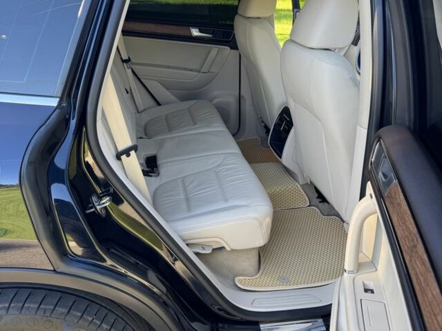 Фольксваген Туарег 2016 в Киеве на Automoto.ua Синий Фольксваген Туарег, объемом двигателя 3 л и пробегом 245 тыс. км за 23000 $, фото 22 на Automoto.ua