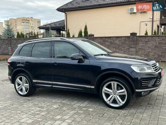 Фольксваген Туарег 2016 в Ровно на Automoto.ua Синий Фольксваген Туарег, объемом двигателя 3 л и пробегом 274 тыс. км за 25900 $, фото 5 на Automoto.ua