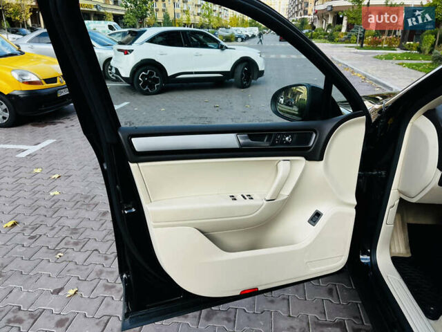 Синий Фольксваген Туарег, объемом двигателя 3 л и пробегом 182 тыс. км за 24900 $, фото 19 на Automoto.ua