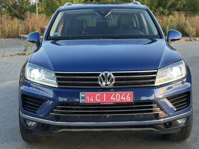 Синий Фольксваген Туарег, объемом двигателя 3 л и пробегом 151 тыс. км за 24999 $, фото 1 на Automoto.ua