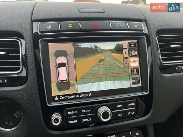 Фольксваген Туарег 2016 в Ровно на Automoto.ua Синий Фольксваген Туарег, объемом двигателя 3 л и пробегом 274 тыс. км за 25900 $, фото 50 на Automoto.ua