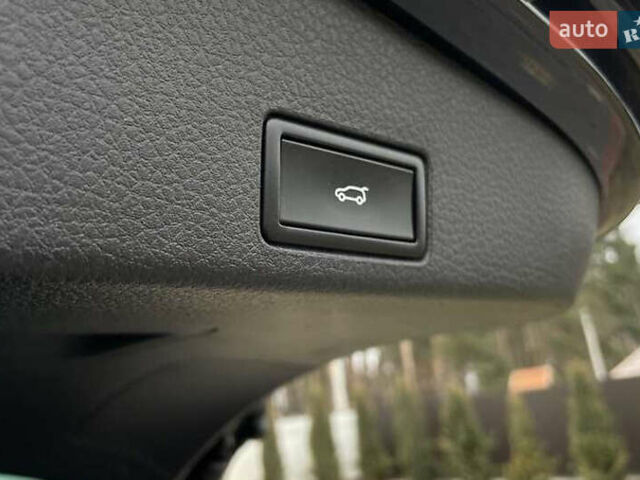 Синий Фольксваген Туарег, объемом двигателя 2.97 л и пробегом 106 тыс. км за 24700 $, фото 24 на Automoto.ua