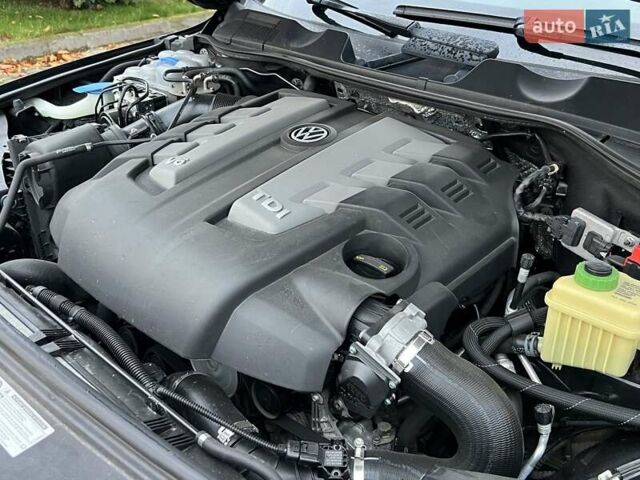 Фольксваген Туарег 2016 в Ровно на Automoto.ua Синий Фольксваген Туарег, объемом двигателя 3 л и пробегом 274 тыс. км за 25900 $, фото 90 на Automoto.ua