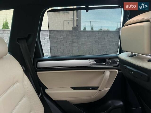 Фольксваген Туарег 2016 в Ровно на Automoto.ua Синий Фольксваген Туарег, объемом двигателя 3 л и пробегом 274 тыс. км за 25900 $, фото 73 на Automoto.ua
