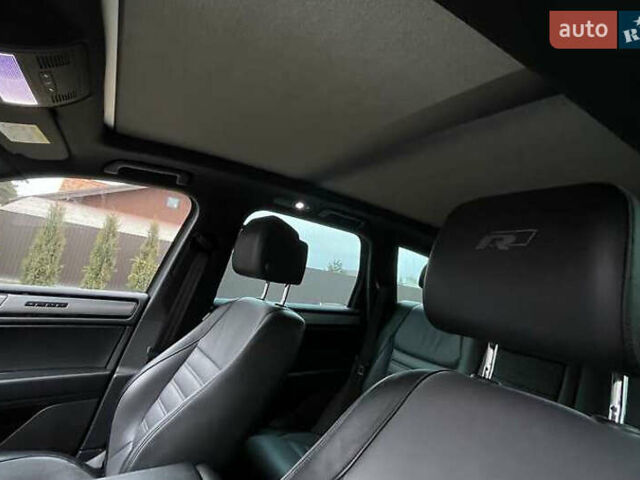 Синий Фольксваген Туарег, объемом двигателя 2.97 л и пробегом 106 тыс. км за 24700 $, фото 15 на Automoto.ua