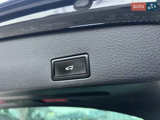 Фольксваген Туарег 2016 в Ровно на Automoto.ua Синий Фольксваген Туарег, объемом двигателя 3 л и пробегом 274 тыс. км за 25900 $, фото 84 на Automoto.ua