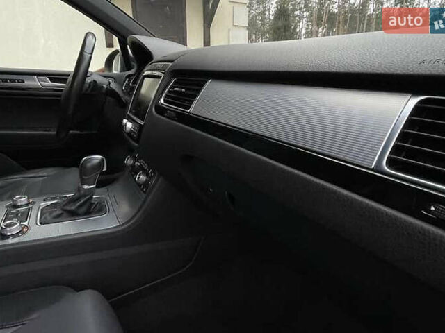 Синий Фольксваген Туарег, объемом двигателя 2.97 л и пробегом 106 тыс. км за 24700 $, фото 18 на Automoto.ua