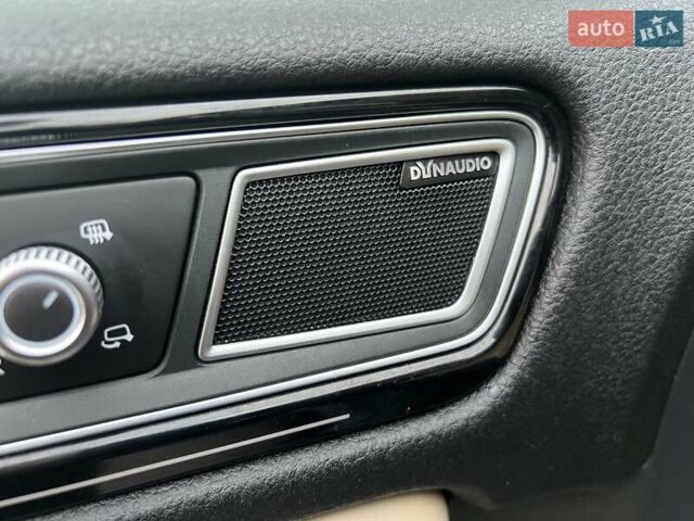 Фольксваген Туарег 2016 в Ровно на Automoto.ua Синий Фольксваген Туарег, объемом двигателя 3 л и пробегом 274 тыс. км за 25900 $, фото 31 на Automoto.ua