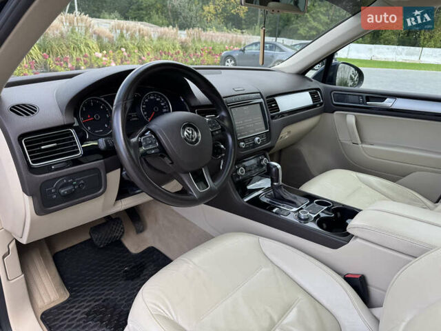 Синий Фольксваген Туарег, объемом двигателя 3 л и пробегом 182 тыс. км за 24900 $, фото 11 на Automoto.ua