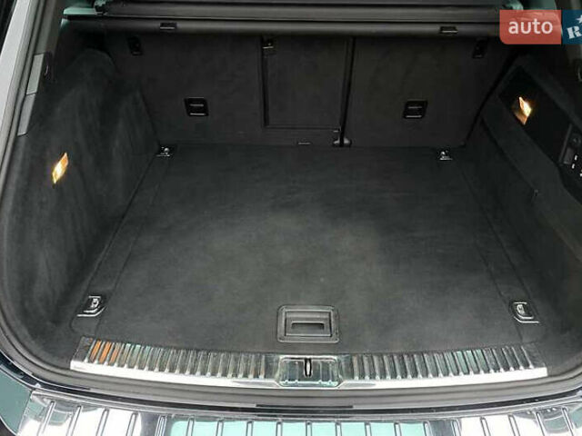 Синий Фольксваген Туарег, объемом двигателя 2.97 л и пробегом 106 тыс. км за 24700 $, фото 22 на Automoto.ua