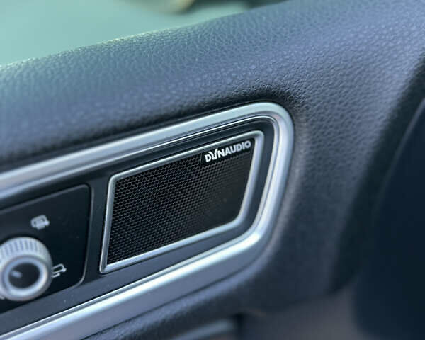 Синій Фольксваген Туарег, об'ємом двигуна 3 л та пробігом 151 тис. км за 24900 $, фото 24 на Automoto.ua