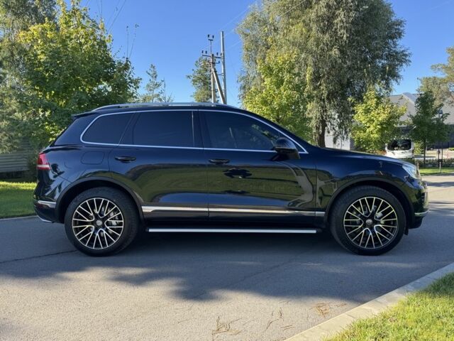 Фольксваген Туарег 2016 в Киеве на Automoto.ua Синий Фольксваген Туарег, объемом двигателя 3 л и пробегом 245 тыс. км за 23000 $, фото 4 на Automoto.ua