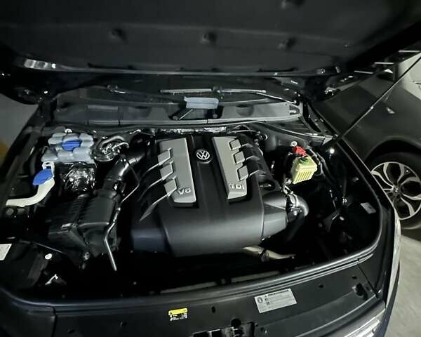 Синій Фольксваген Туарег, об'ємом двигуна 2.97 л та пробігом 114 тис. км за 36200 $, фото 11 на Automoto.ua