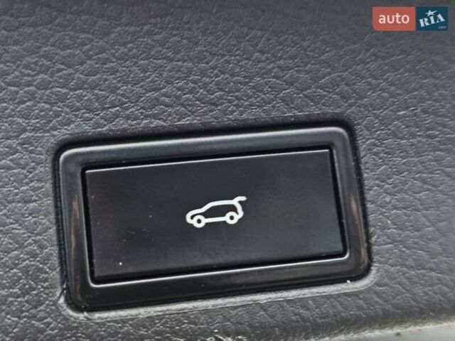 Синій Фольксваген Туарег, об'ємом двигуна 3 л та пробігом 199 тис. км за 27999 $, фото 27 на Automoto.ua
