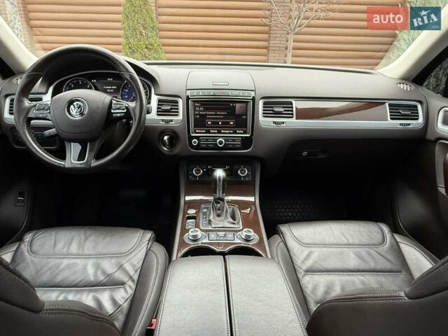 Синий Фольксваген Туарег, объемом двигателя 2.97 л и пробегом 196 тыс. км за 29999 $, фото 60 на Automoto.ua