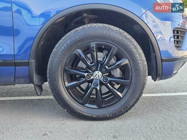 Синій Фольксваген Туарег, об'ємом двигуна 3 л та пробігом 199 тис. км за 27999 $, фото 44 на Automoto.ua