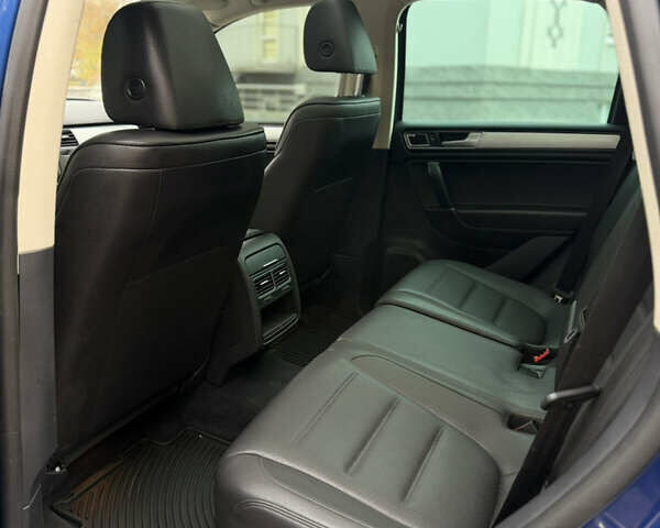 Синий Фольксваген Туарег, объемом двигателя 3.6 л и пробегом 50 тыс. км за 19900 $, фото 54 на Automoto.ua