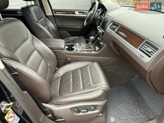 Синий Фольксваген Туарег, объемом двигателя 2.97 л и пробегом 196 тыс. км за 29999 $, фото 51 на Automoto.ua