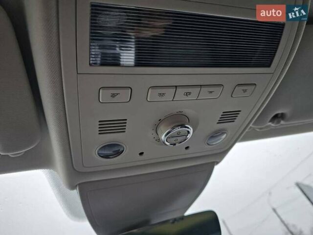 Синій Фольксваген Туарег, об'ємом двигуна 3 л та пробігом 199 тис. км за 27999 $, фото 20 на Automoto.ua