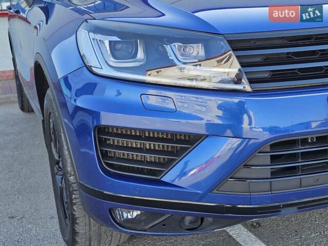 Синій Фольксваген Туарег, об'ємом двигуна 3 л та пробігом 199 тис. км за 27999 $, фото 10 на Automoto.ua