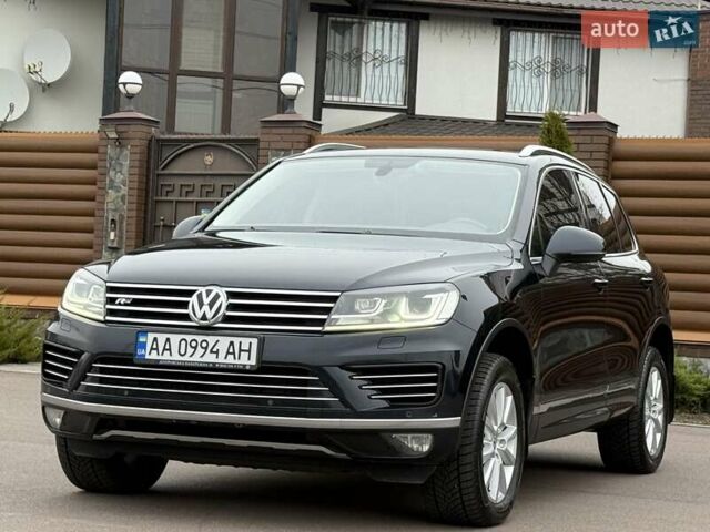Синий Фольксваген Туарег, объемом двигателя 2.97 л и пробегом 196 тыс. км за 29999 $, фото 3 на Automoto.ua