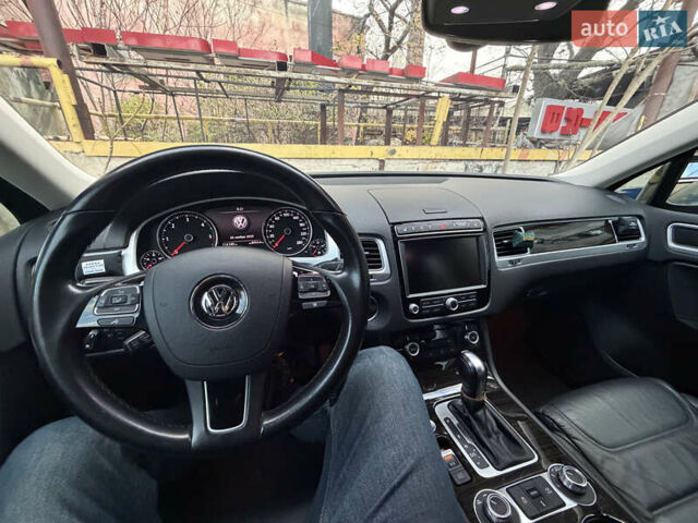 Синій Фольксваген Туарег, об'ємом двигуна 2.97 л та пробігом 114 тис. км за 36200 $, фото 4 на Automoto.ua