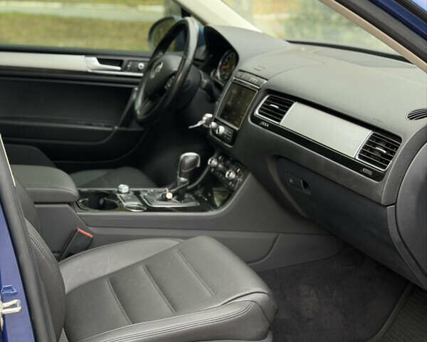 Синий Фольксваген Туарег, объемом двигателя 3.6 л и пробегом 50 тыс. км за 19900 $, фото 62 на Automoto.ua