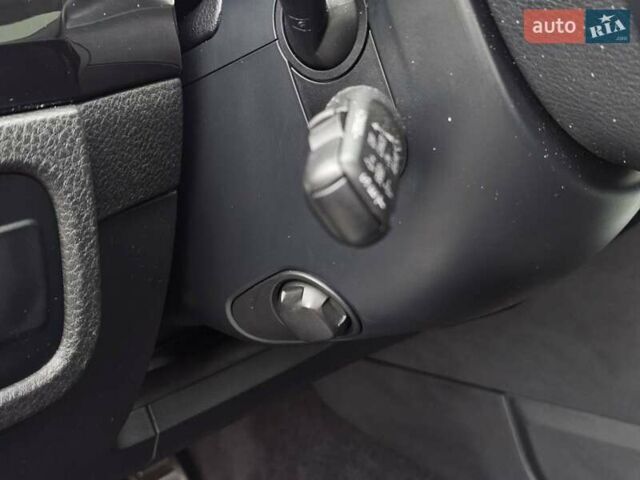 Синій Фольксваген Туарег, об'ємом двигуна 3 л та пробігом 199 тис. км за 27999 $, фото 18 на Automoto.ua