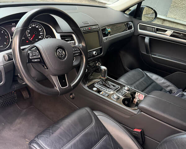 Синій Фольксваген Туарег, об'ємом двигуна 2.97 л та пробігом 114 тис. км за 36200 $, фото 6 на Automoto.ua