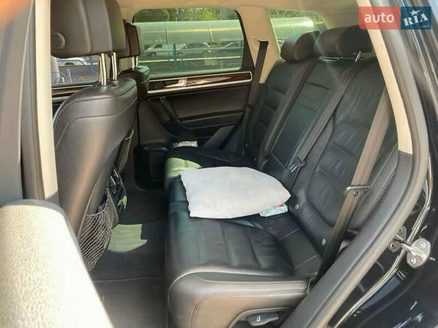 Синий Фольксваген Туарег, объемом двигателя 3 л и пробегом 178 тыс. км за 27900 $, фото 16 на Automoto.ua