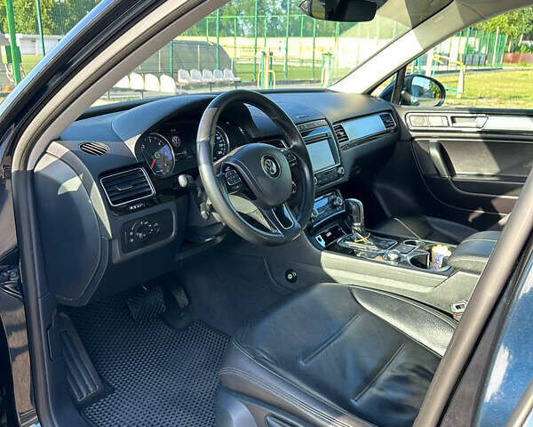 Синий Фольксваген Туарег, объемом двигателя 2.97 л и пробегом 245 тыс. км за 26000 $, фото 10 на Automoto.ua