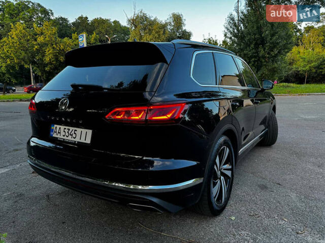 Синій Фольксваген Туарег, об'ємом двигуна 3 л та пробігом 262 тис. км за 29500 $, фото 3 на Automoto.ua