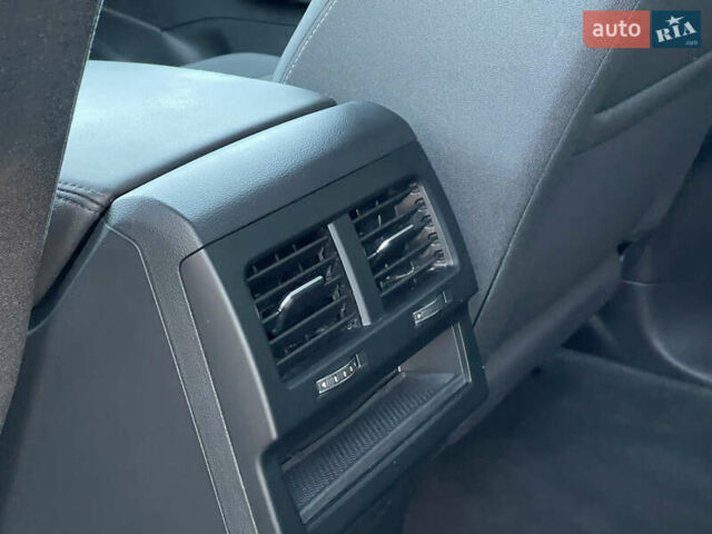 Синий Фольксваген Туарег, объемом двигателя 2.97 л и пробегом 89 тыс. км за 39900 $, фото 30 на Automoto.ua