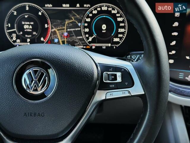 Синій Фольксваген Туарег, об'ємом двигуна 2.97 л та пробігом 125 тис. км за 59000 $, фото 34 на Automoto.ua