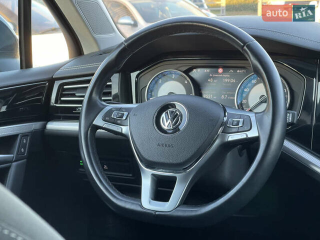 Синій Фольксваген Туарег, об'ємом двигуна 2.97 л та пробігом 90 тис. км за 37700 $, фото 16 на Automoto.ua