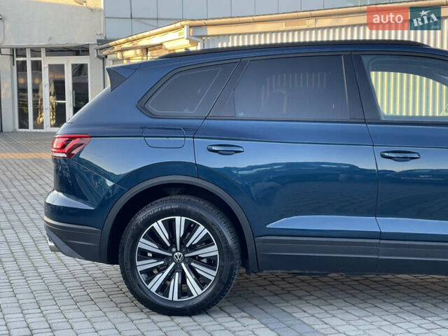 Синій Фольксваген Туарег, об'ємом двигуна 2.97 л та пробігом 90 тис. км за 37700 $, фото 7 на Automoto.ua