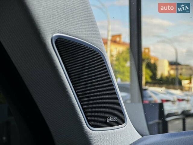 Синій Фольксваген Туарег, об'ємом двигуна 2.97 л та пробігом 125 тис. км за 59000 $, фото 32 на Automoto.ua