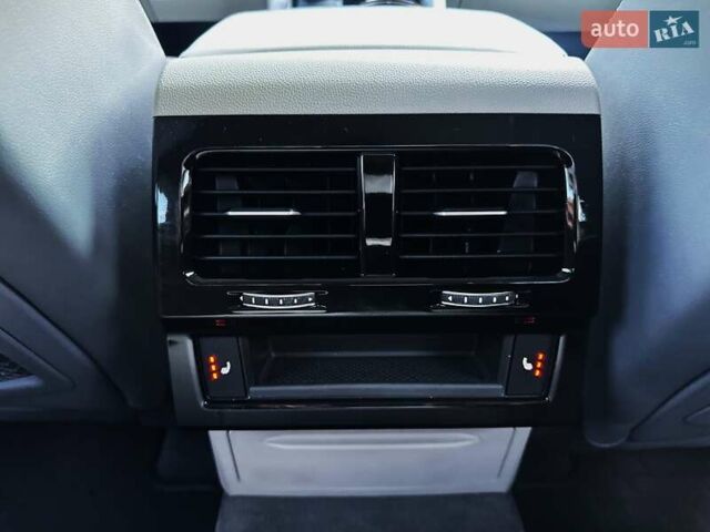 Синій Фольксваген Туарег, об'ємом двигуна 2.97 л та пробігом 125 тис. км за 59000 $, фото 27 на Automoto.ua