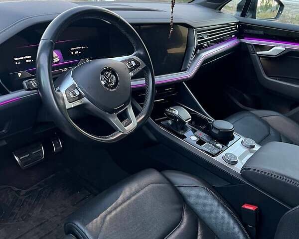 Синий Фольксваген Туарег, объемом двигателя 2.97 л и пробегом 233 тыс. км за 44500 $, фото 10 на Automoto.ua