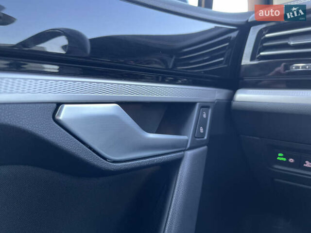 Синій Фольксваген Туарег, об'ємом двигуна 2.97 л та пробігом 90 тис. км за 37700 $, фото 24 на Automoto.ua