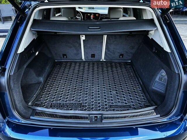 Синій Фольксваген Туарег, об'ємом двигуна 2.97 л та пробігом 125 тис. км за 59000 $, фото 43 на Automoto.ua